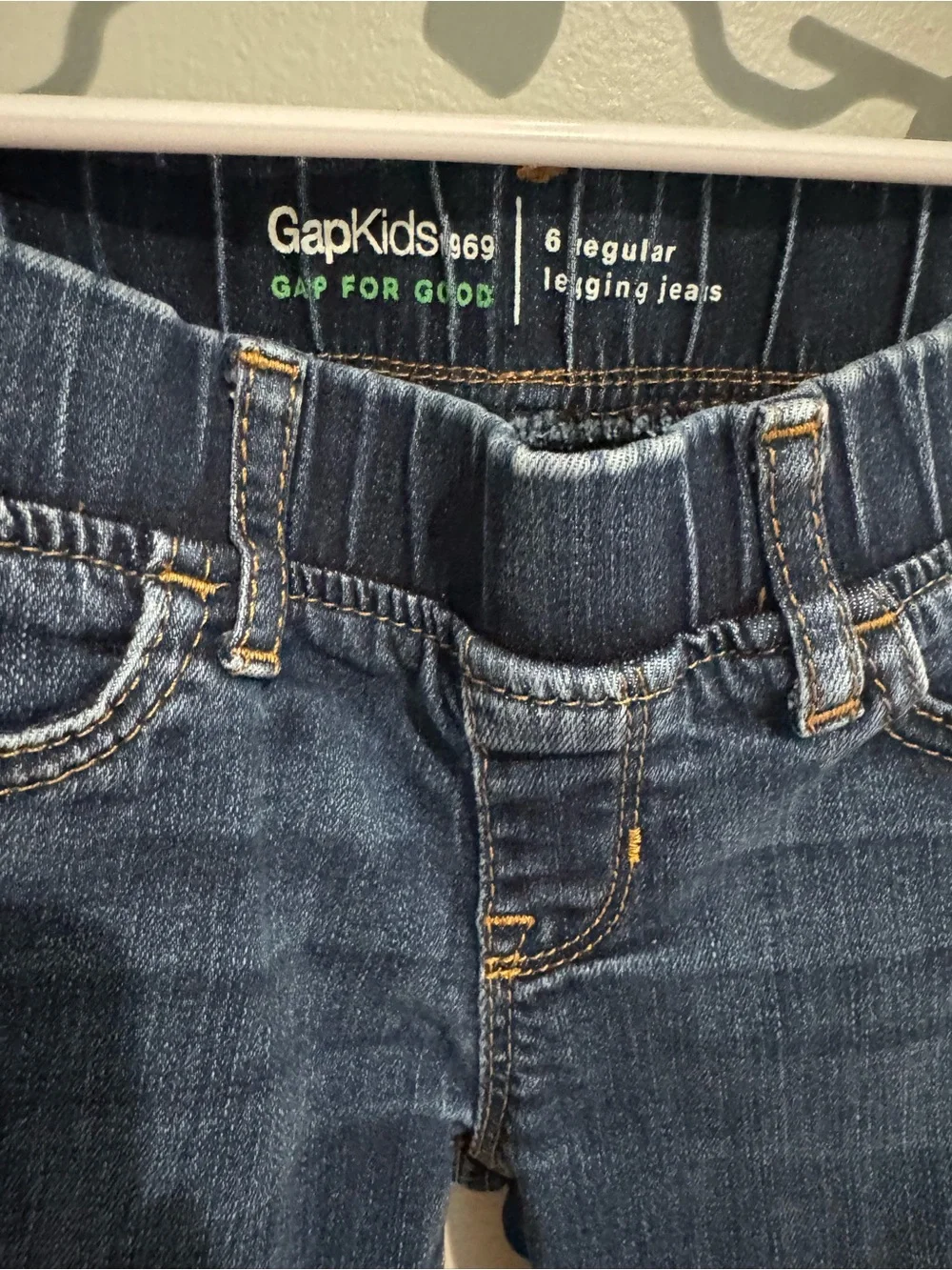 GAP Girls Size 6 Navy Stretch Skinny Jeans